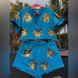 Queen of sparkle set size S New without tag// run generous